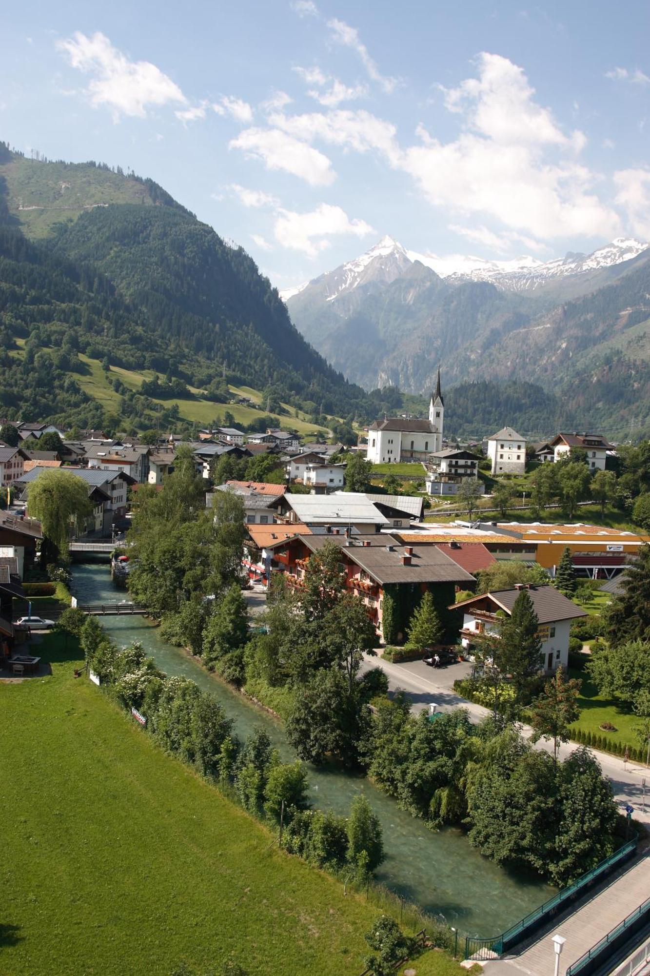 Pension Christophorus Kaprun Esterno foto